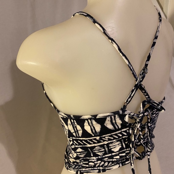 Forever 21 Strappy Tank Top - Picture 3 of 7